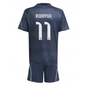 Real Madrid Rodrygo Goes #11 Borta Kläder Barn 2025-26 Kortärmad (+ Korta byxor)